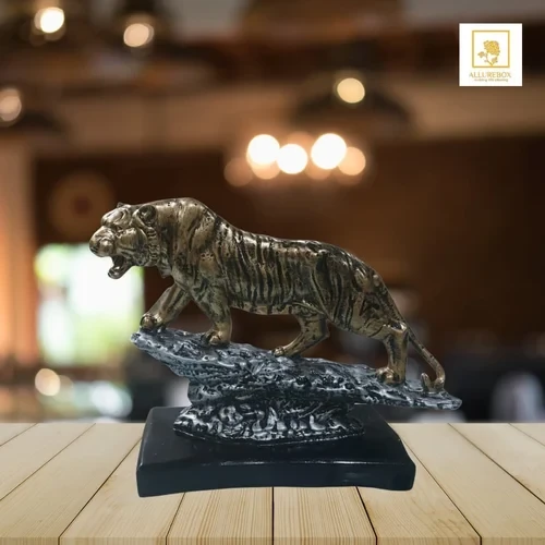 Resin Tiger Figurines